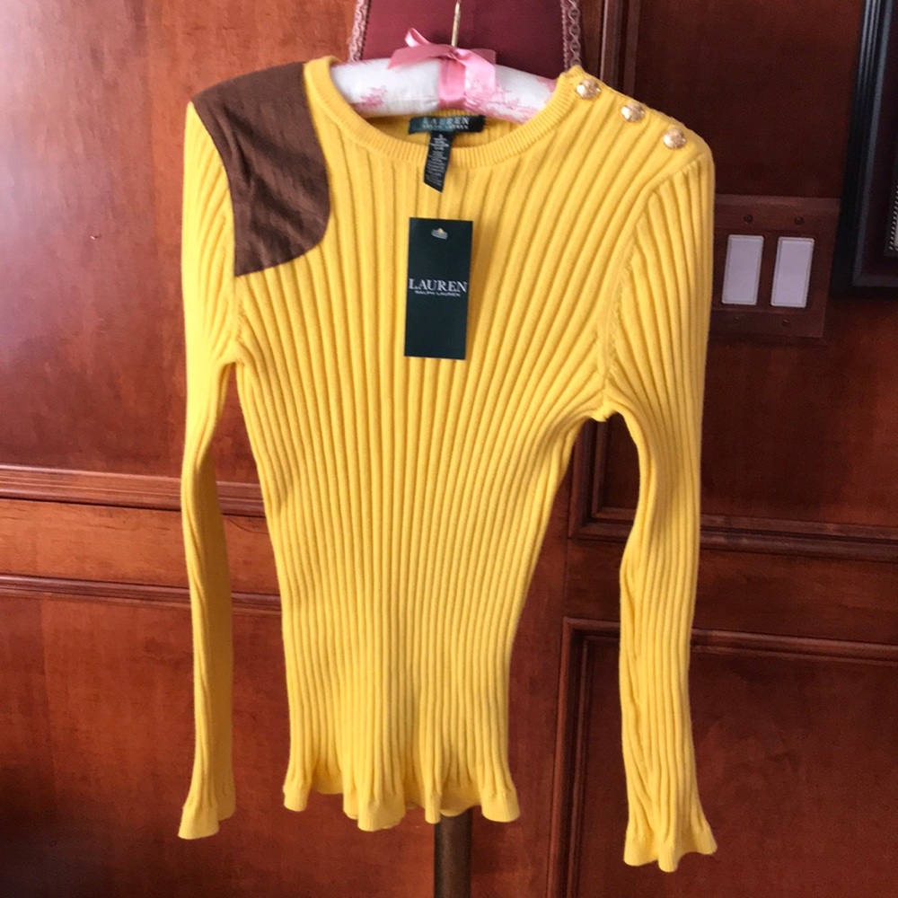 Ralph Lauren top size S,new with tags